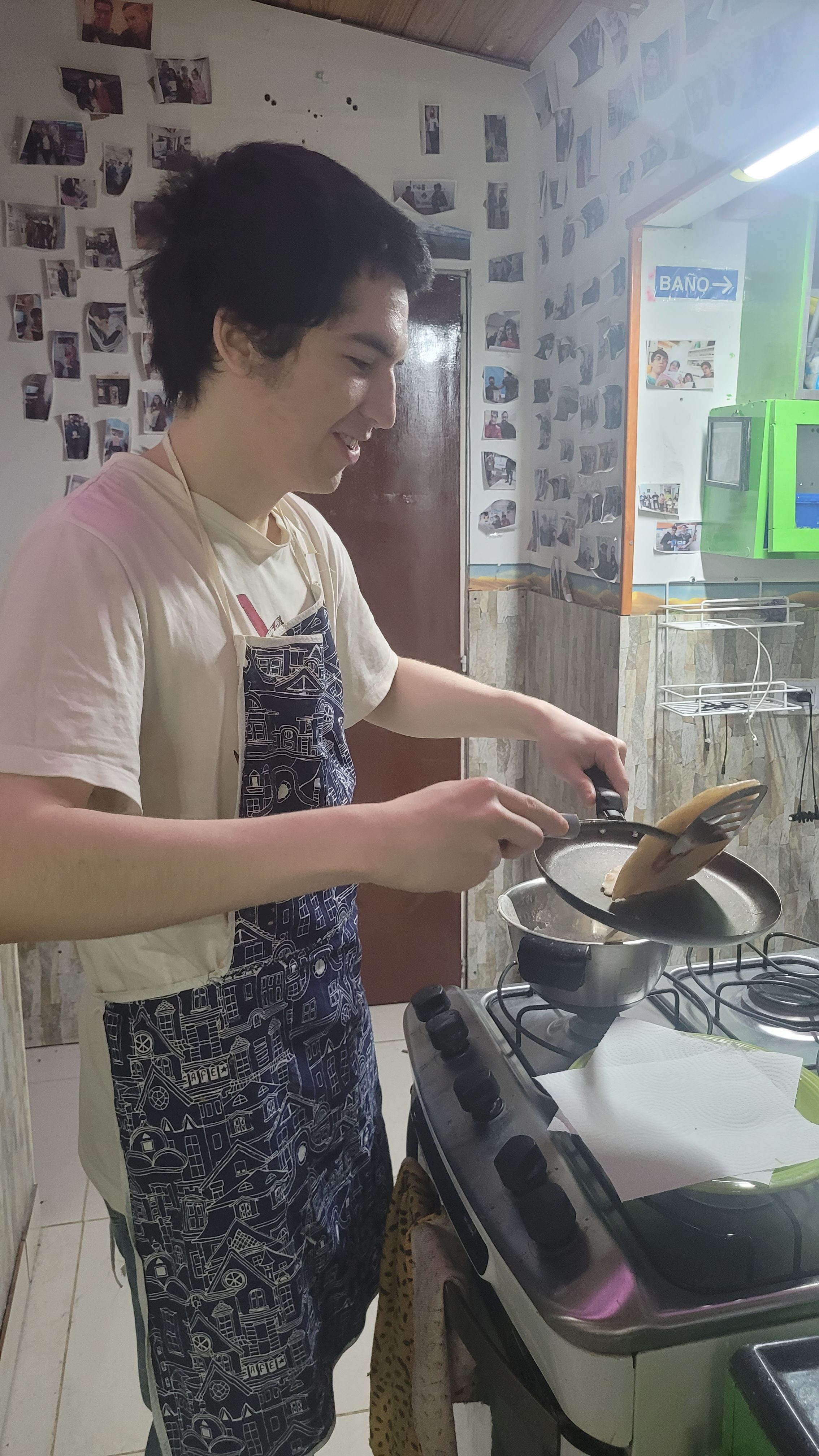 El Profe Brian Vargas en la Cocina de Top-Conquerors